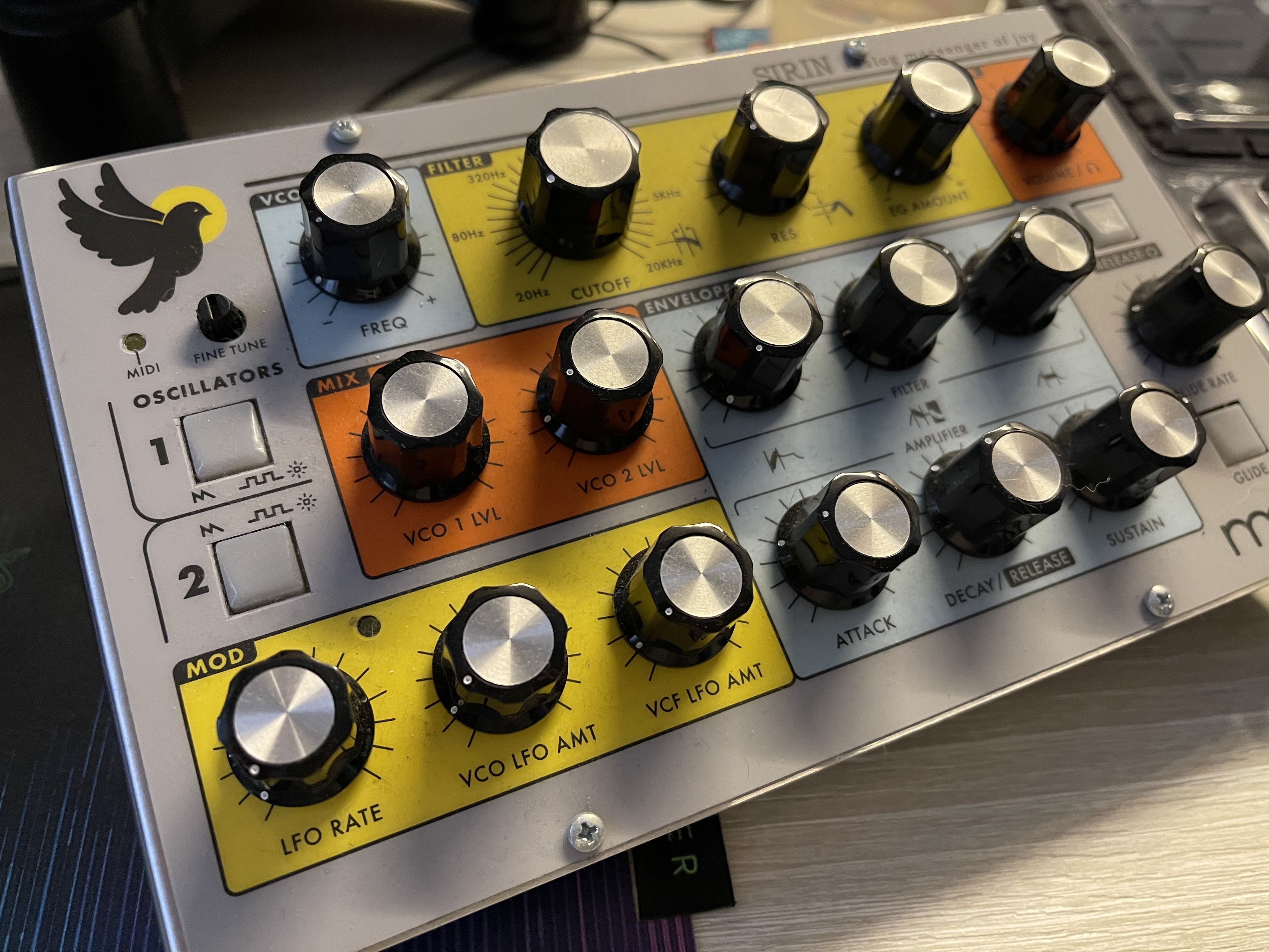 Moog deals sirin price