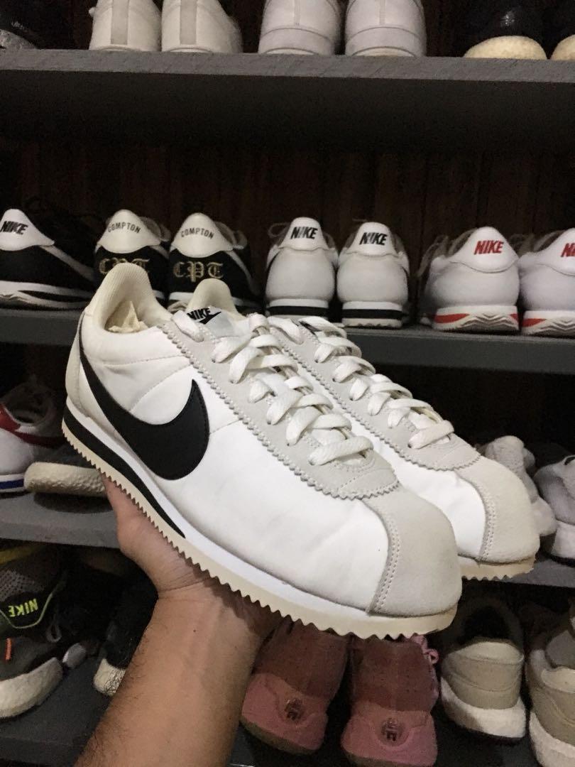 nike cortez size 10.5