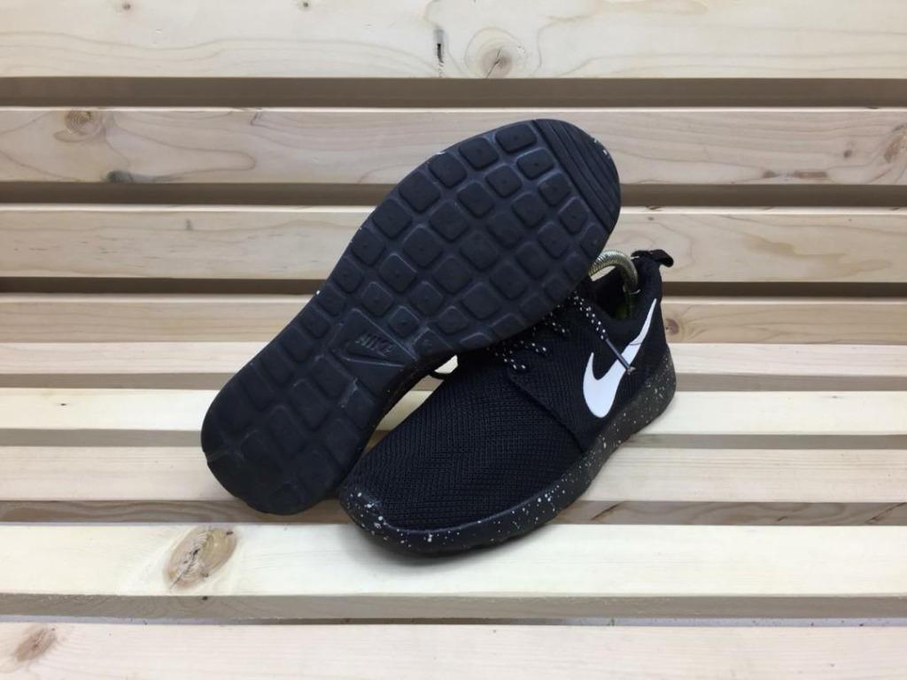 Nike roshe store run oreo galaxy