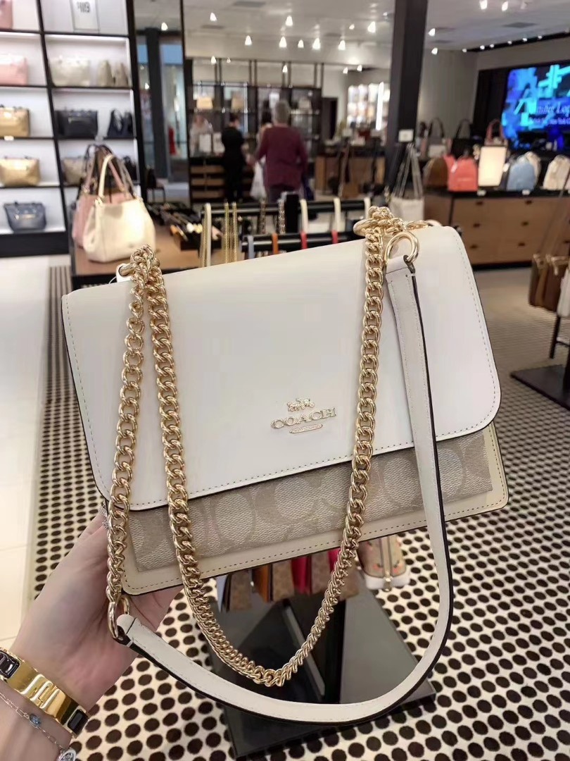 Coach Original Women White Klare Sling Crossbody Bag 2561 White Quilted,  Women's Fashion, Bags & Wallets, Purses & Pouches on Carousell