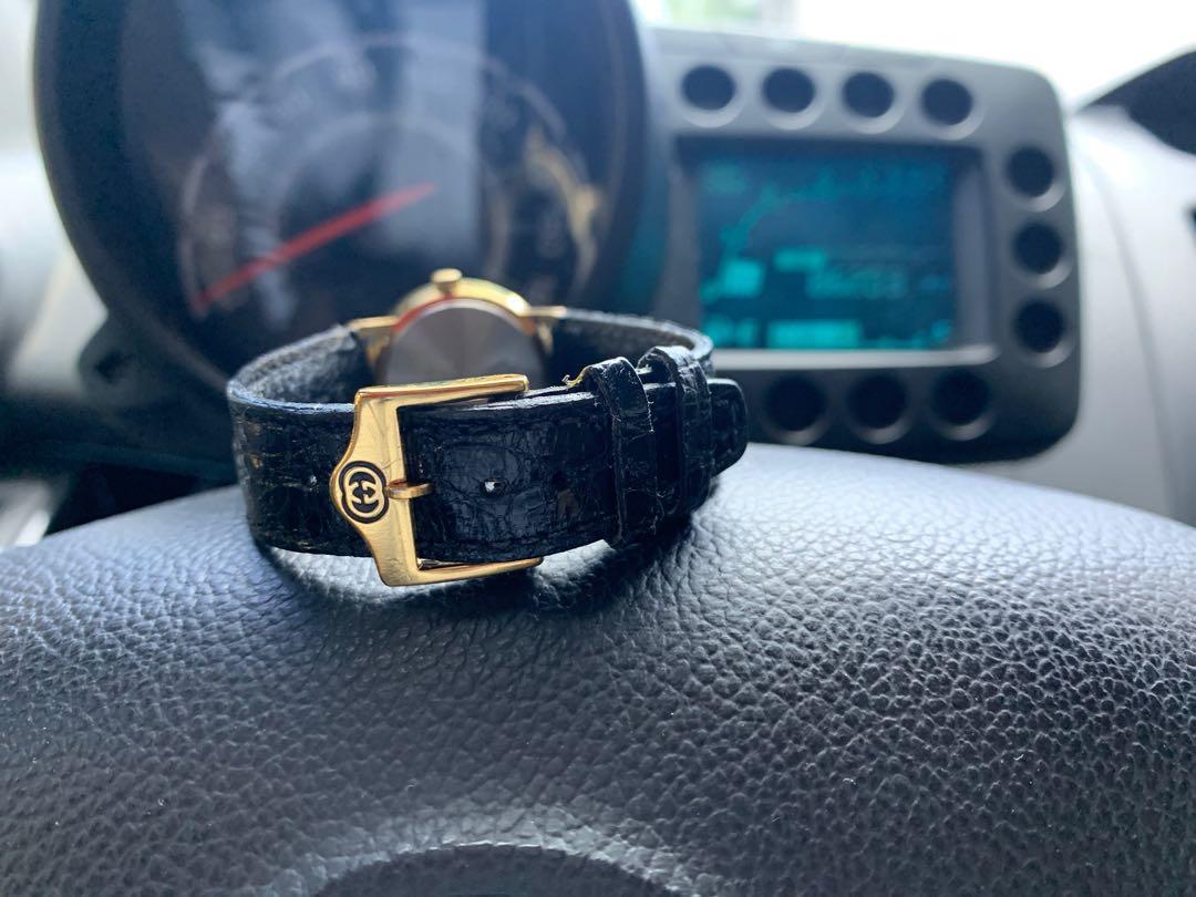 Gucci 2200l watch hotsell