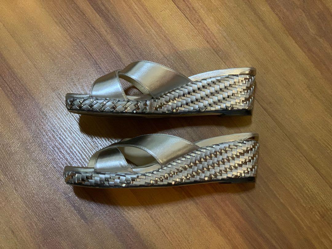 cheap silver wedges