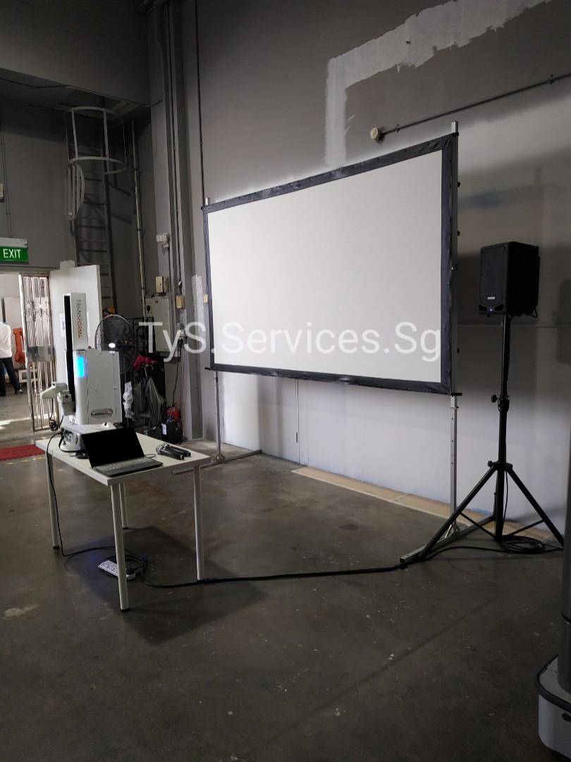 *Rental* Projector Rental & Projector Screen Rental (Tripod and Fast