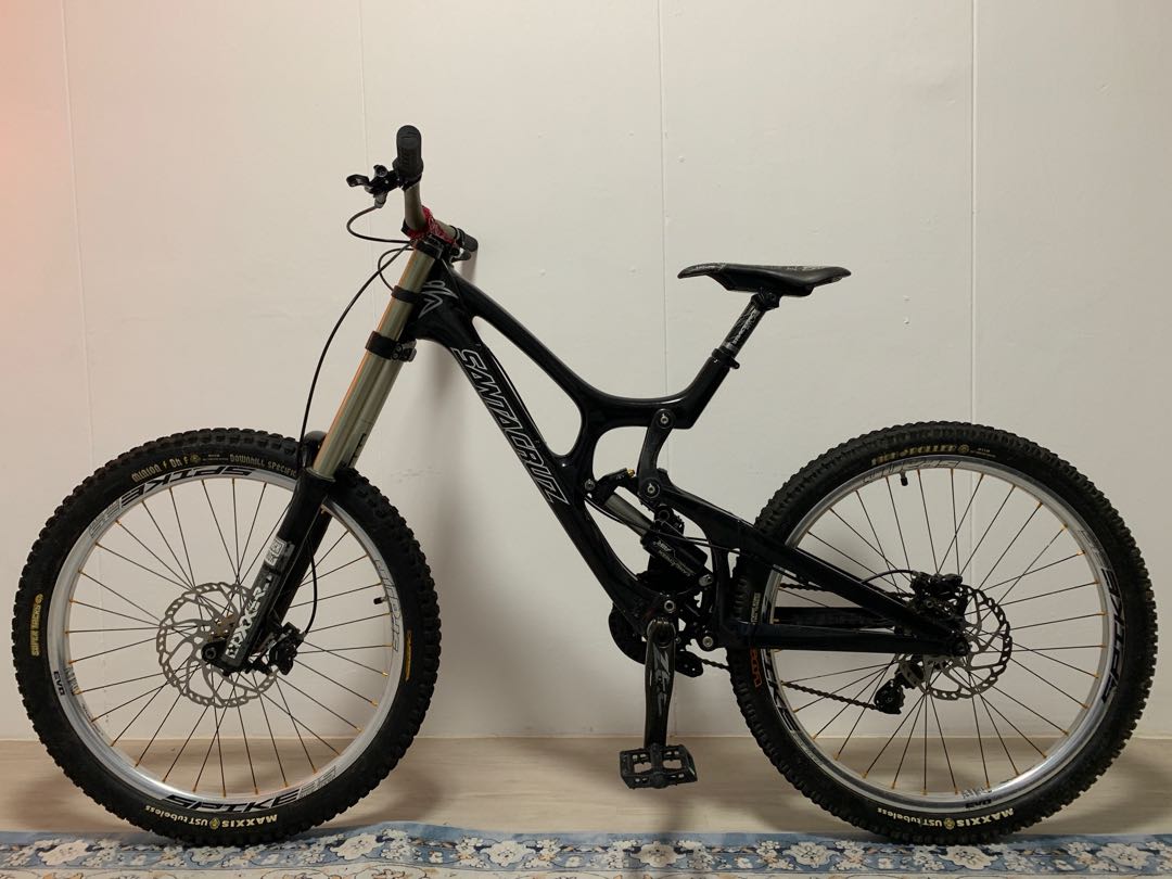 Santa cruz hotsell v10 26