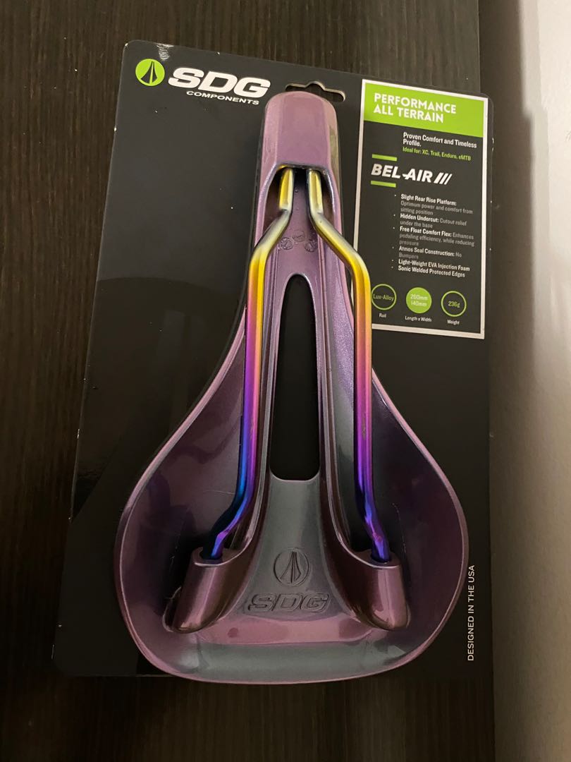 sdg oil slick saddle