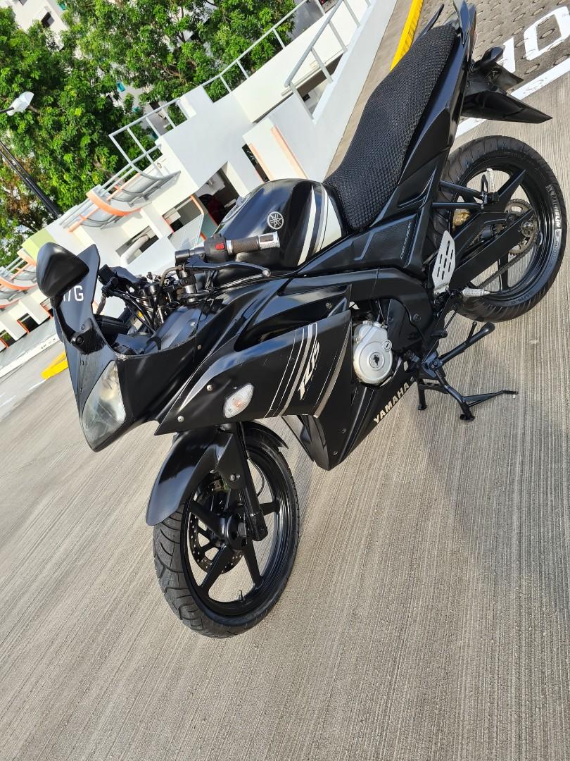 Yamaha r15 v1 online second hand