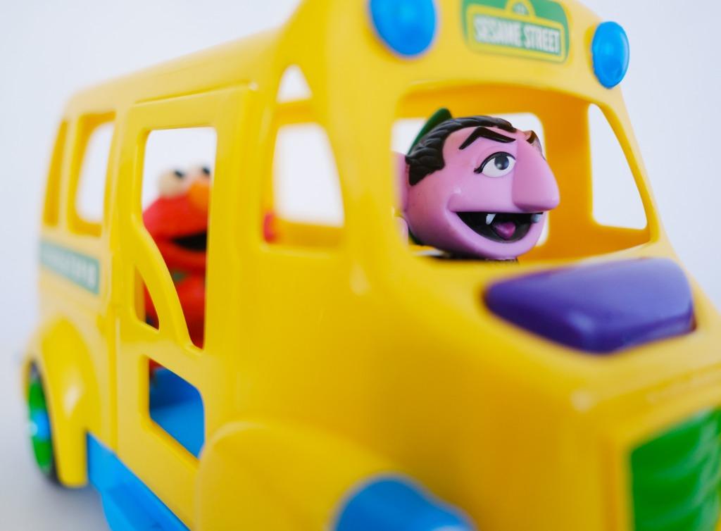 Sesame Street School Bus, Hobbies & Toys, Toys & Games on Carousell