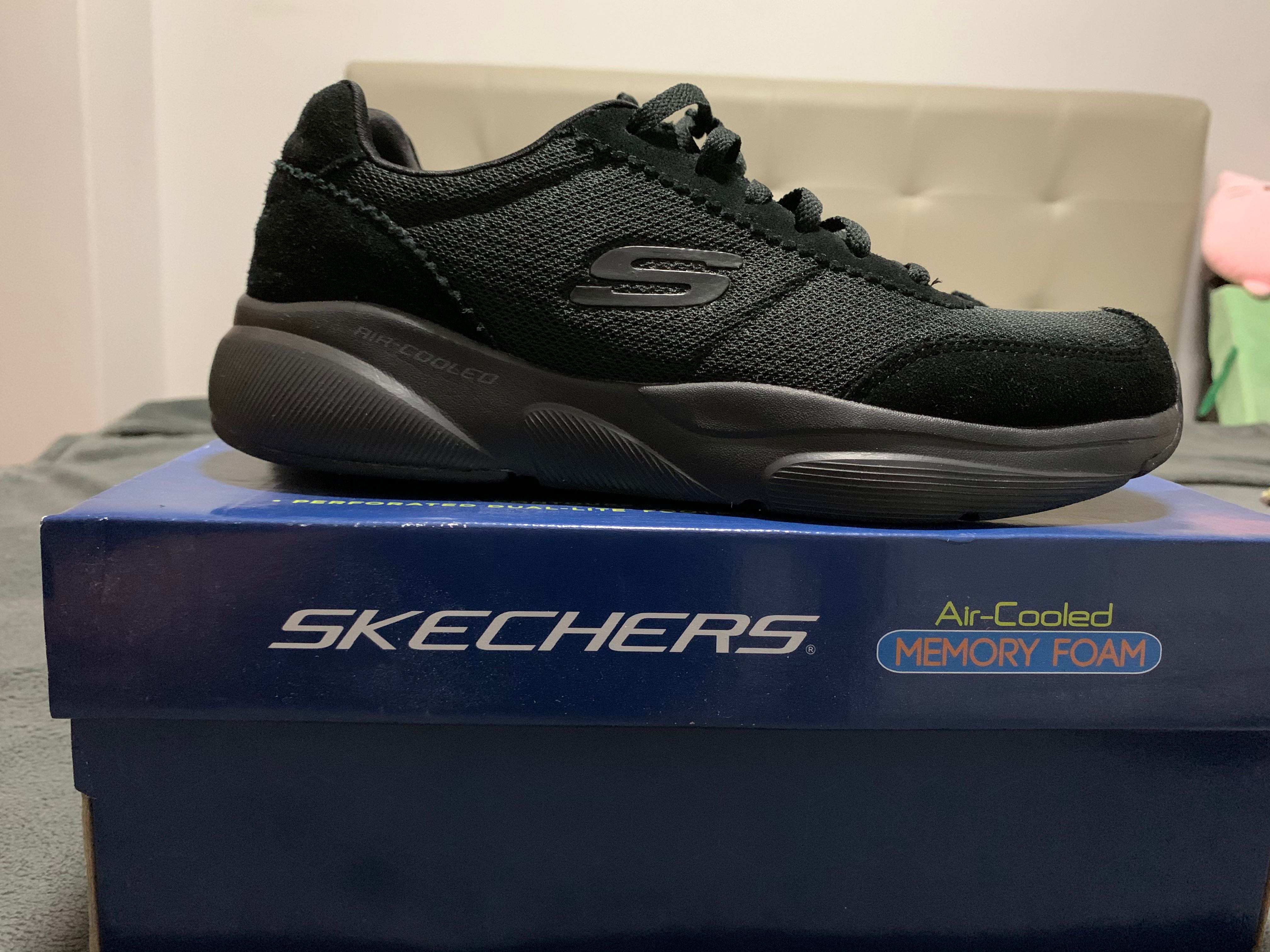 skechers sport with air cooled memory foam