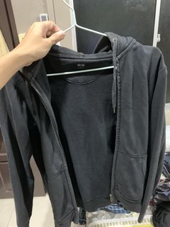 (Category: ) located in . Submitted by preloved_ferdes (Listing ID 1053185279, Image 1). Description: .