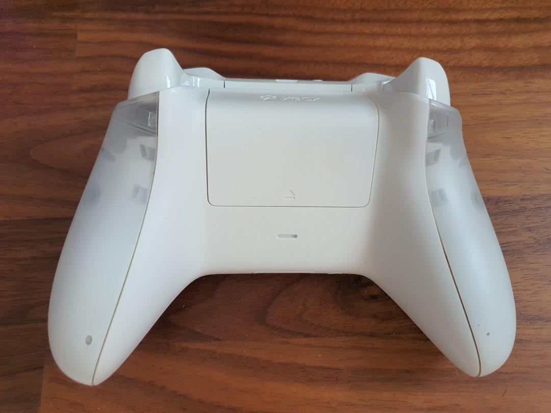 Xbox one s phantom white hotsell