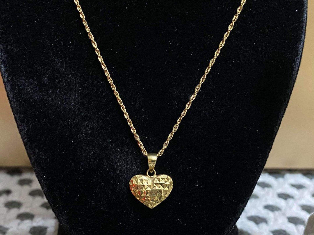 18k Heart Full Pendant Rope Necklace 