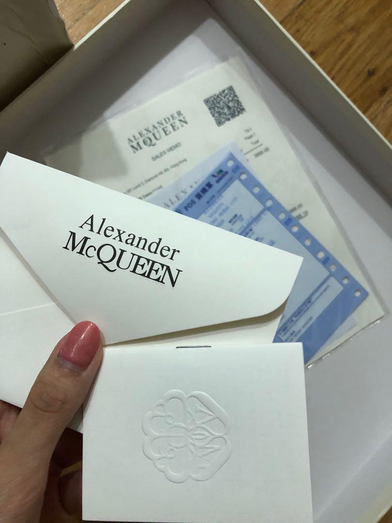 alexander mcqueen trainers box