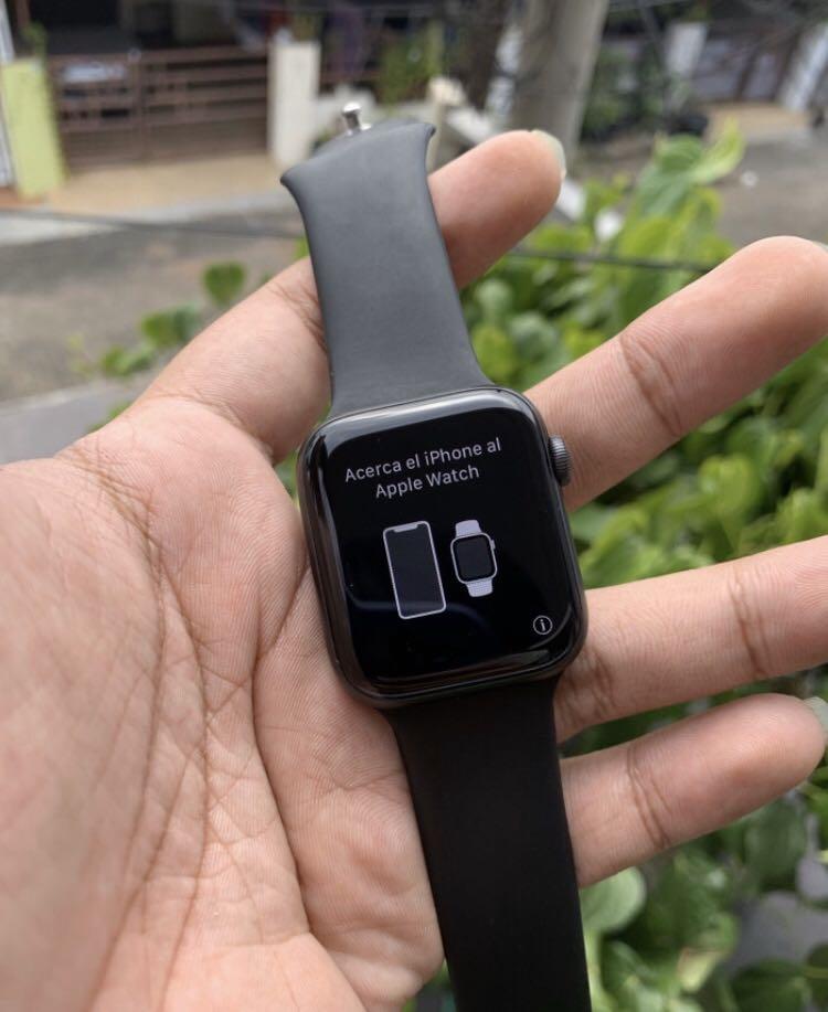 Apple watch lock icloud on sale