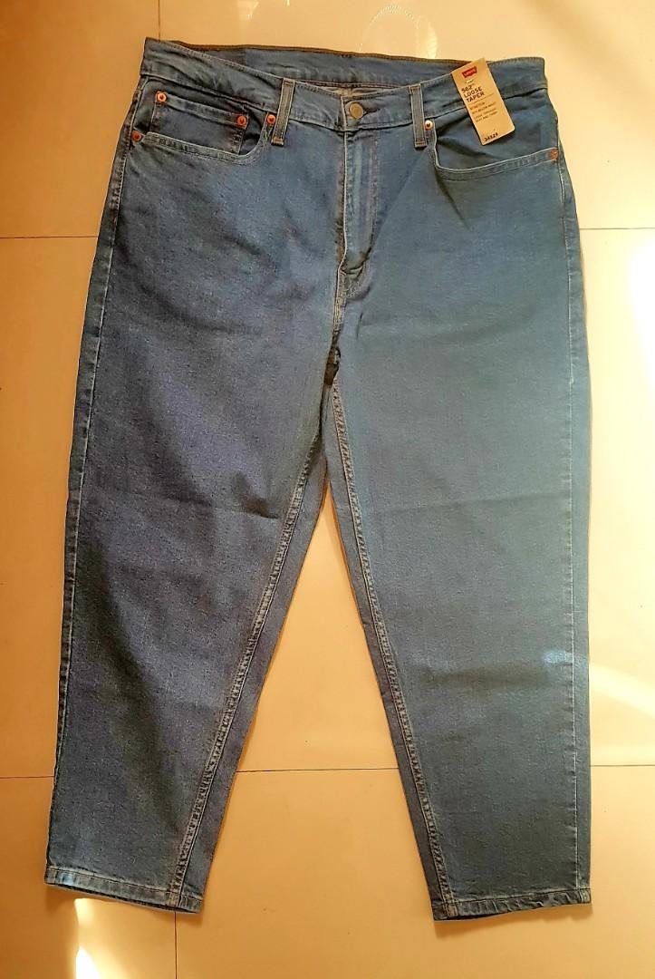 Authentic Levis 562 Loose Taper Denim Jeans, Men's Fashion, Bottoms, Jeans  on Carousell
