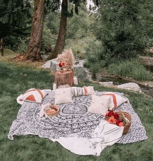 (Category: ) located in . Submitted by parties.lover (Listing ID 285711406, Image 1). Description: .