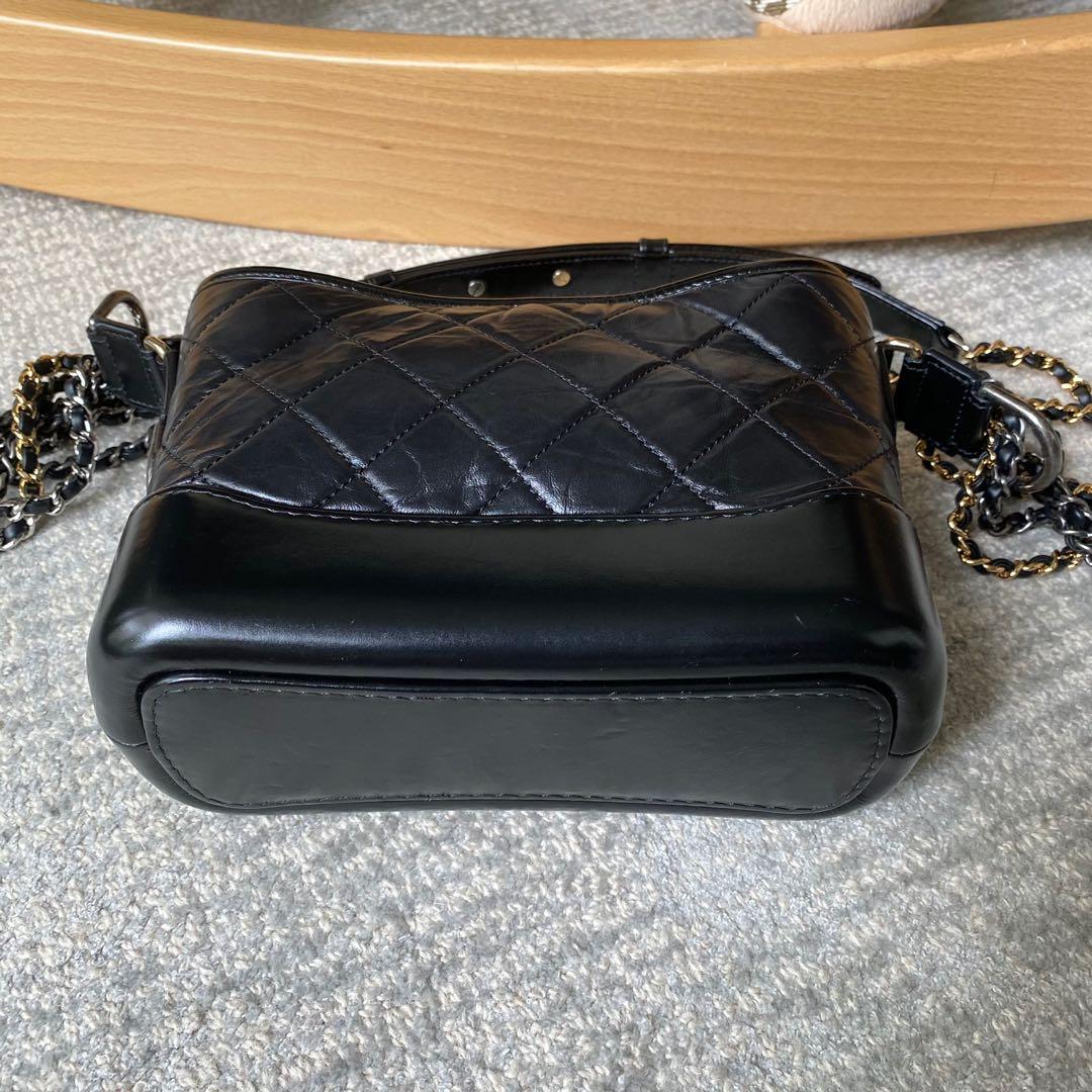 Chanel Gabrielle Small Hobo Bag (06/2022 Receipt), Luxury, Bags & Wallets  on Carousell