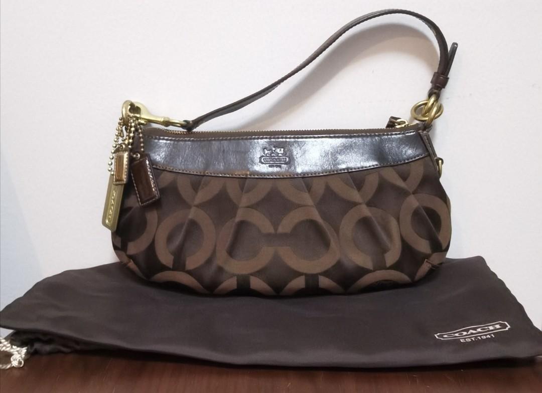 coach small shoulder bag