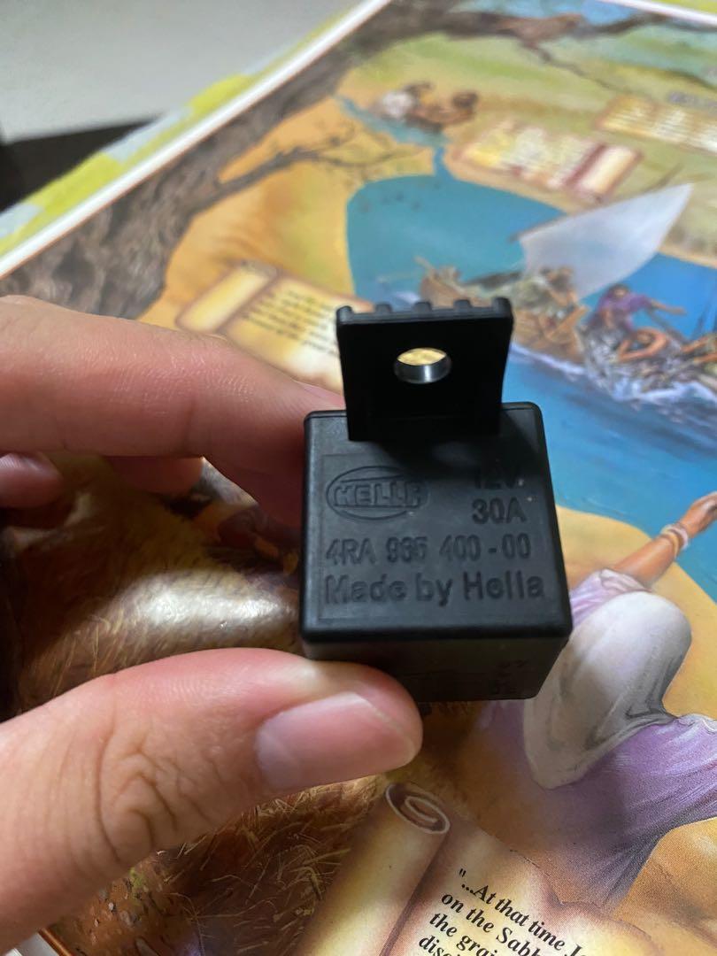 Hella Horn Relay 30A, Sports Equipment, PMDs, EScooters & EBikes