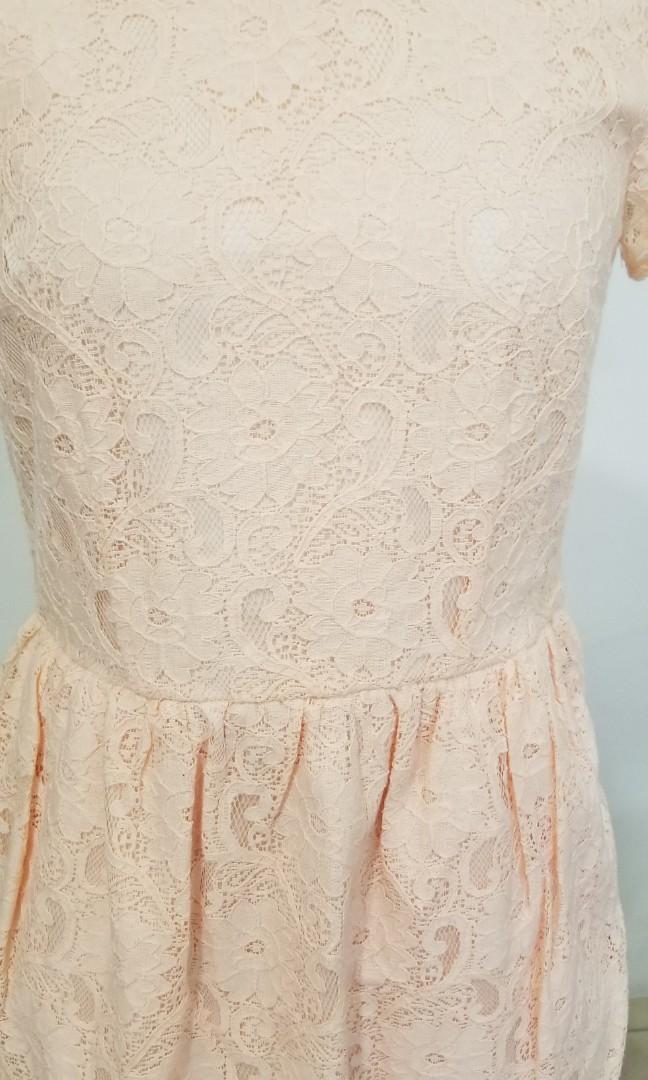 h&m peach lace dress, Women's Fashion, Dresses & Sets, Dresses on Carousell
