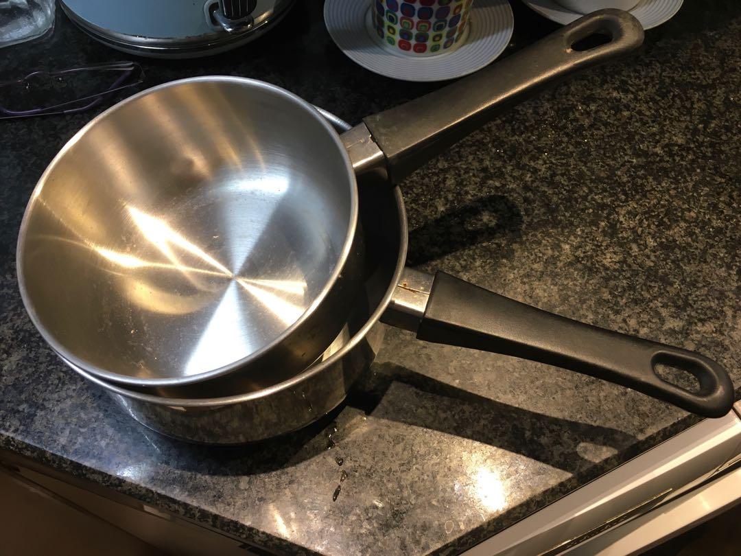 兩個 IKEA煑麵煲 Two IKEA cooking pots, 傢俬＆家居, 廚具和餐具, 食物整理及儲存 Carousell