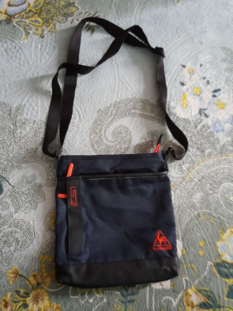 LE COQ SPORTIF SLING BAG