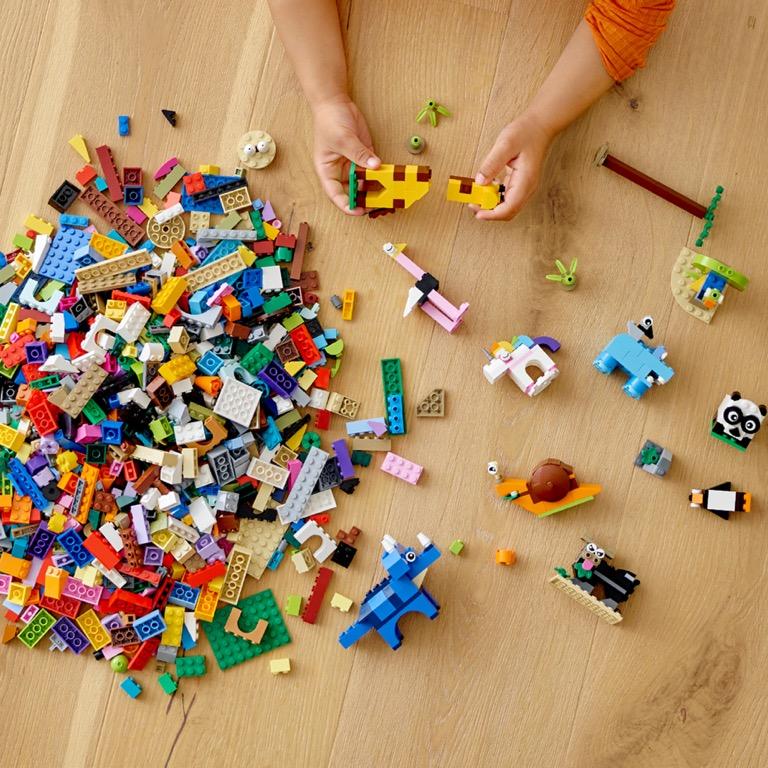 Lego classic bricks and animals 11011 creative toy that builds into 10 amazing animal figures sales