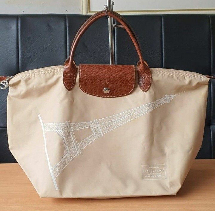 longchamp eiffel tower bag 2018