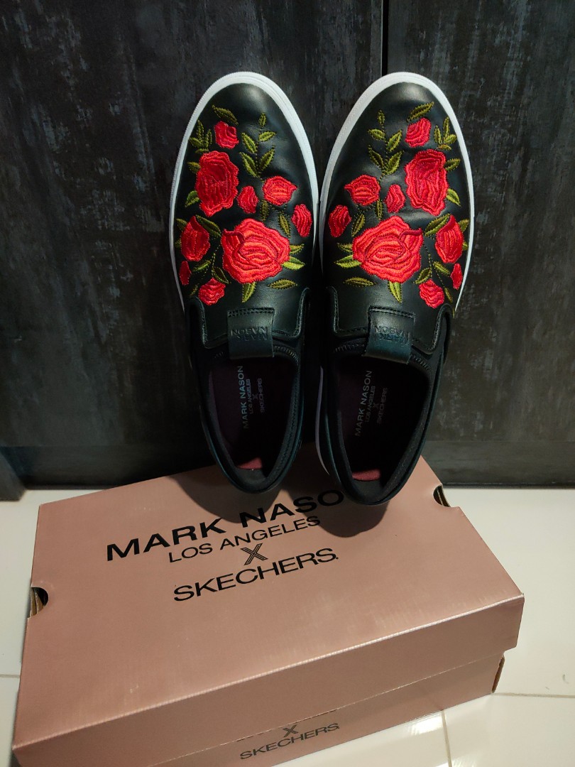 Skechers hotsell mark mason