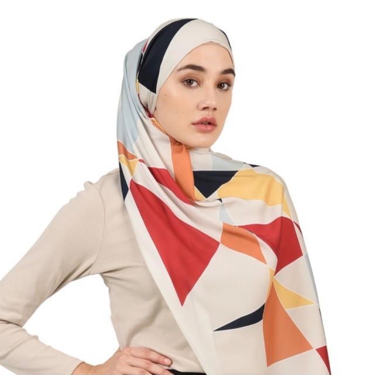 Geometric shawl shop