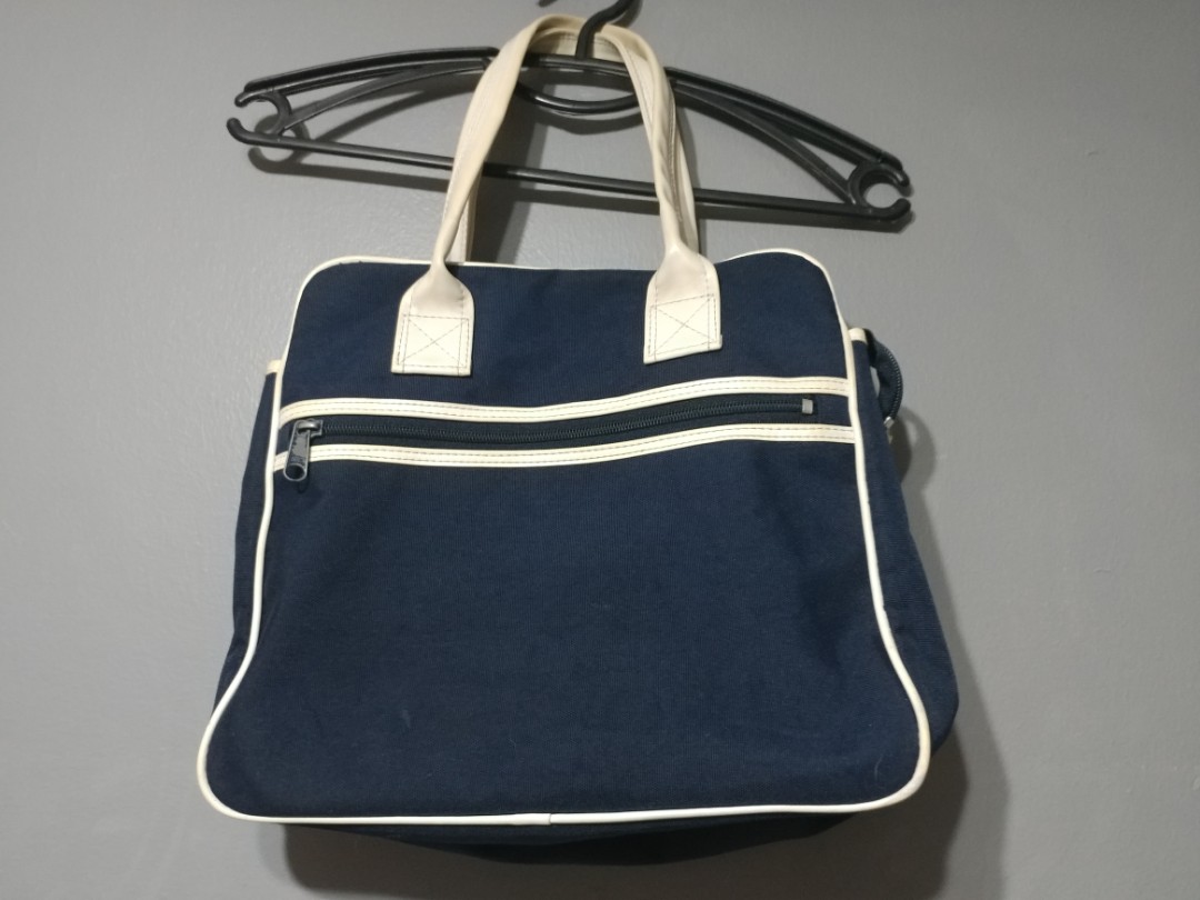 navy blue pocketbooks