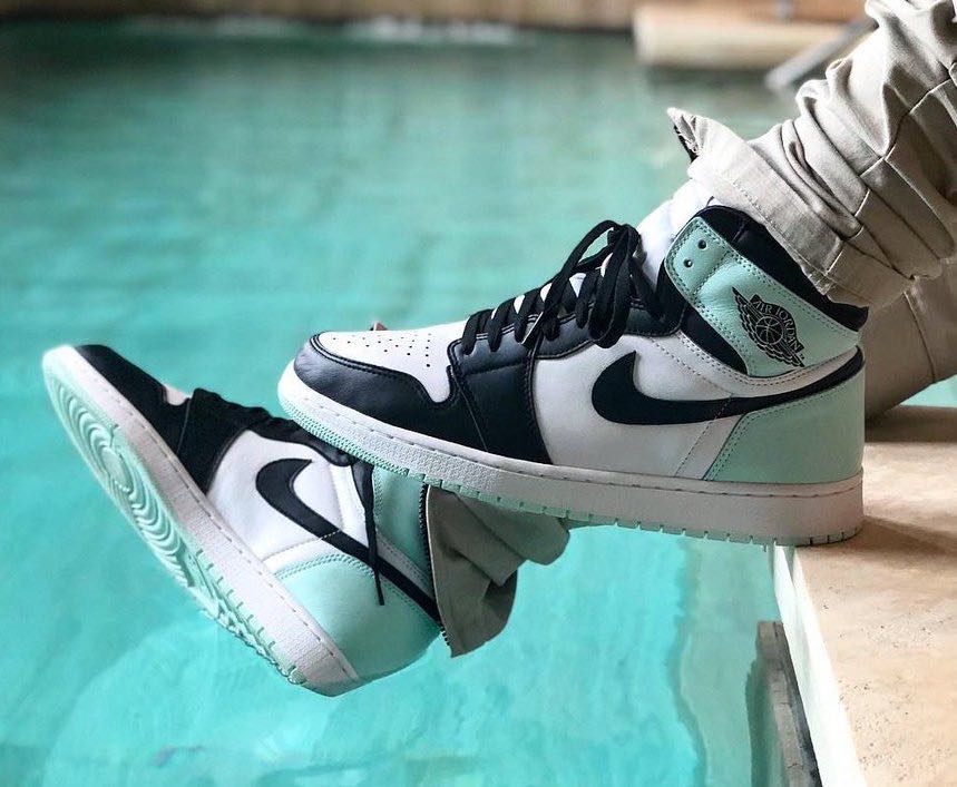 air jordan 1 retro high og igloo