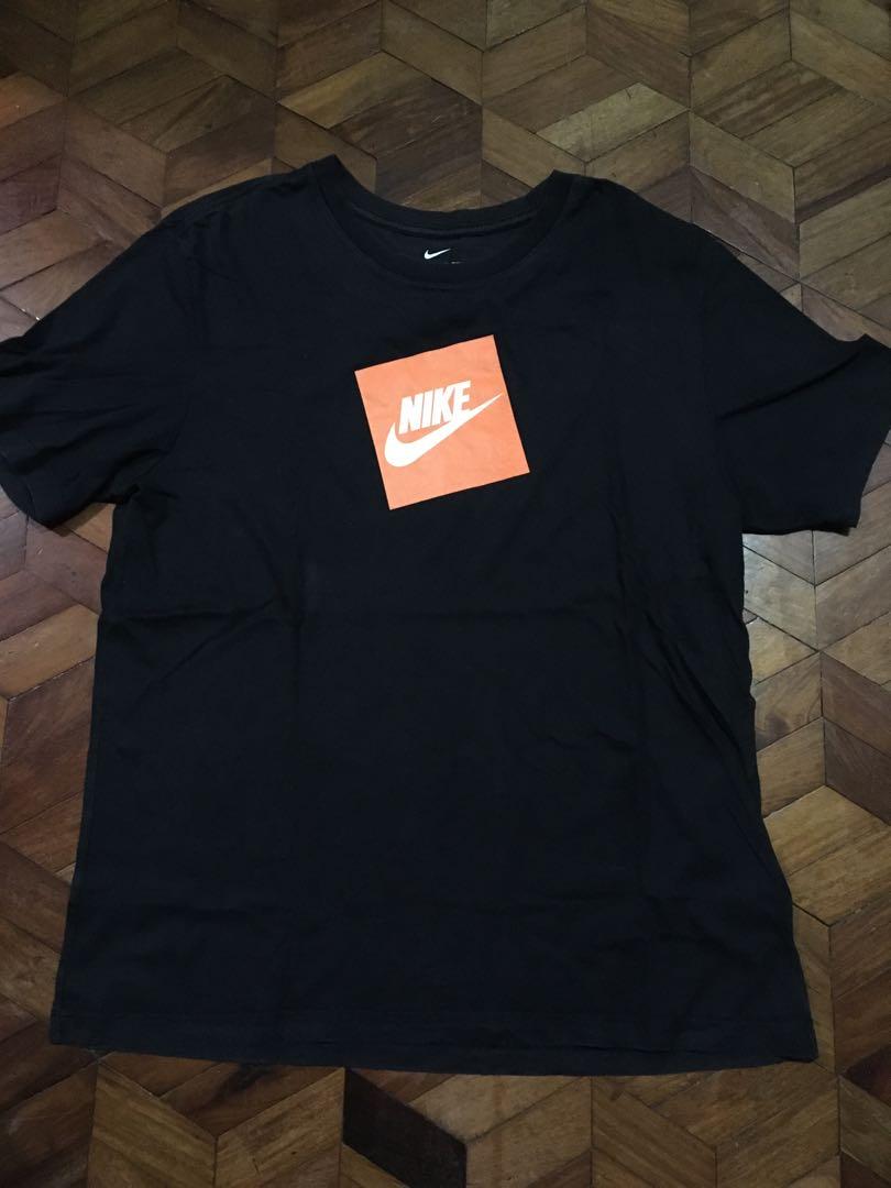 Nike box tee logo, Women's Fashion, Tops, Others Tops on Carousell