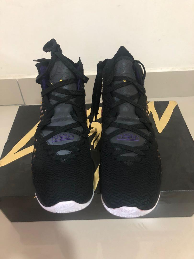 nike lebron xvii low lakers