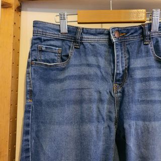(Category: ) located in . Submitted by raecher (Listing ID 1057404468, Image 1). Description: .