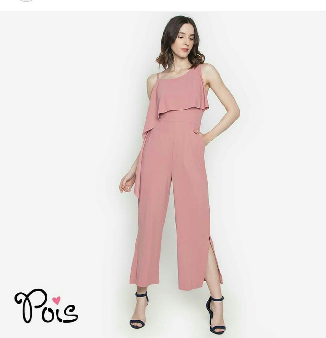 Old rose dress with black heels sales