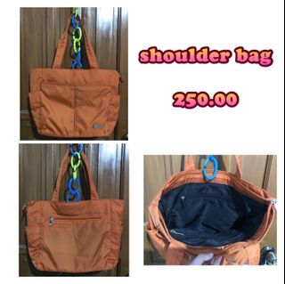 (Category: ) located in . Submitted by pinksnowflake (Listing ID 1057483153, Image 1). Description: .