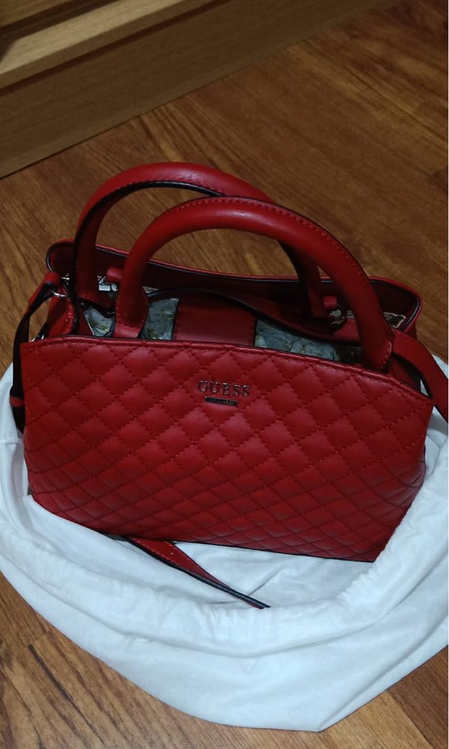 Red guess top crossbody bag