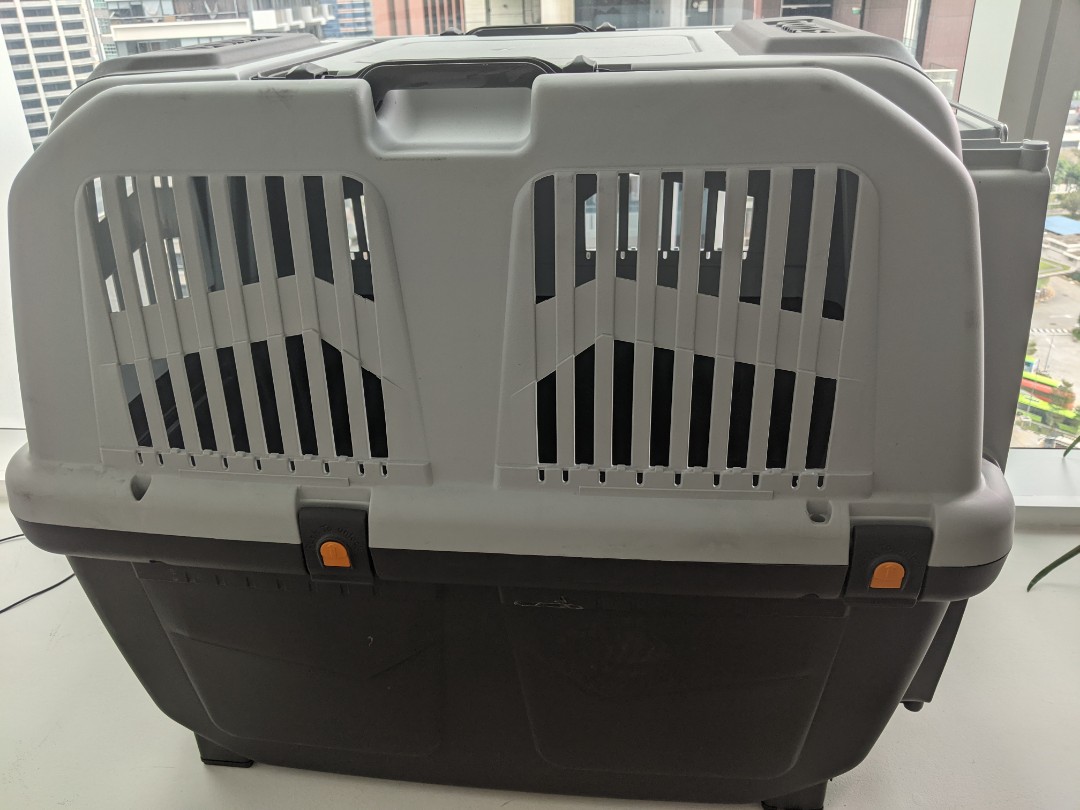 Skudo 5 Dog Crate / Carrier / Kennel IATA Approved, Pet Supplies