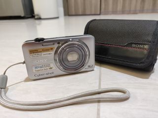 Sony Cybershot 10 1 Megapixel Photography Cameras Digital Cameras On Carousell