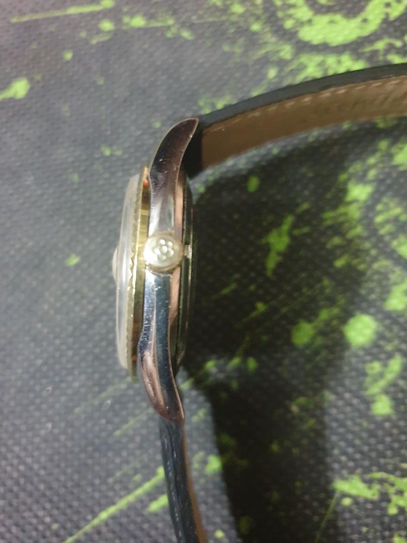 Vintage Mens TITONI Comos King Women s Fashion Jewelry Organisers 