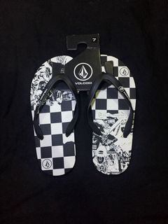 (Category: ) located in . Submitted by mr.closet (Listing ID 1055387801, Image 1). Description: .