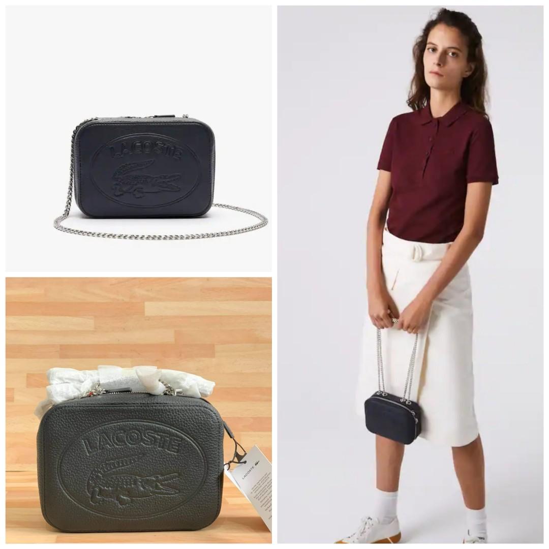 Women's croco crew grained best sale leather zip shoulder bag