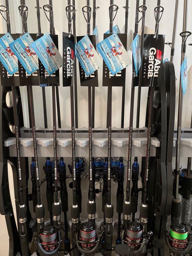 black max rod and reel