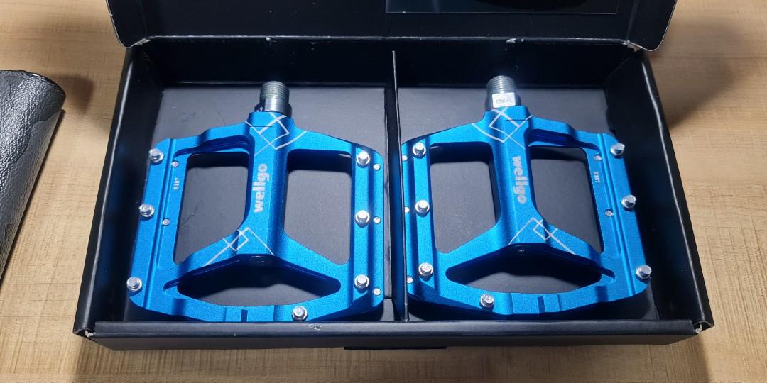 blue mtb accessories