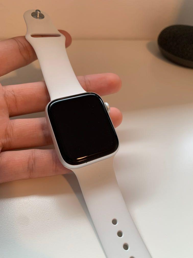 White apple sales watch series 4