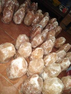Authentic himalayan salt lamp