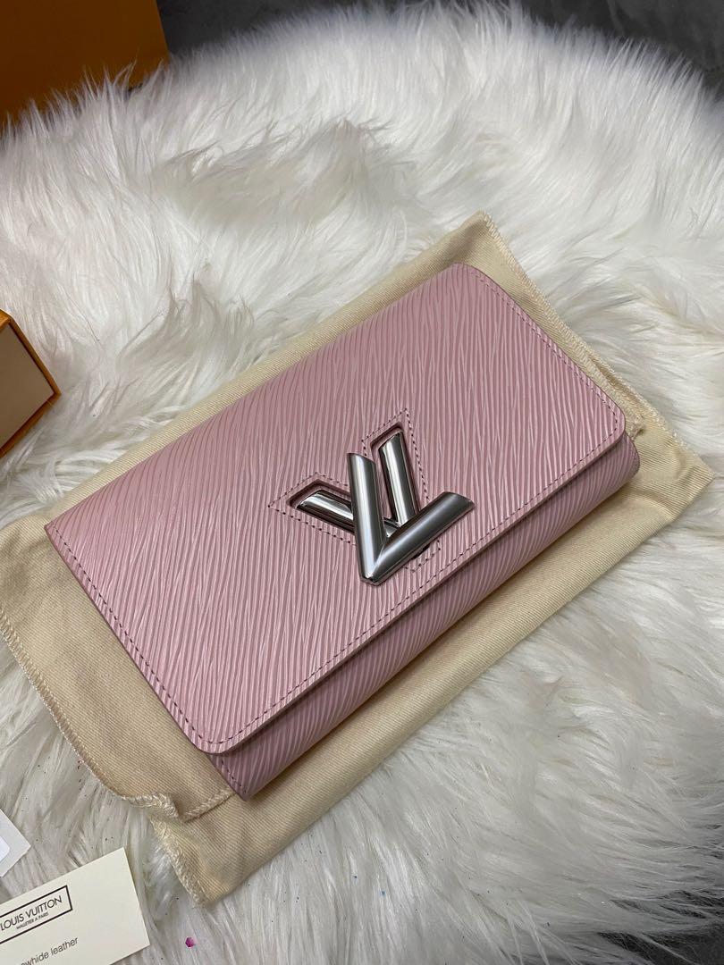 Authentic Louis Vuitton Twist Chain Epi Leather Wallet in Rose Ballerine  (WOC), Luxury, Bags & Wallets on Carousell