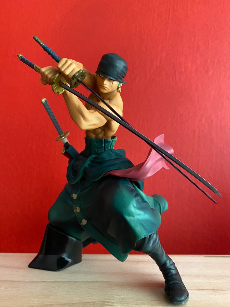 One piece best sale zoro figure rare