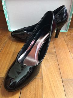 (Category: ) located in . Submitted by christyyap (Listing ID 1057554270, Image 1). Description: .