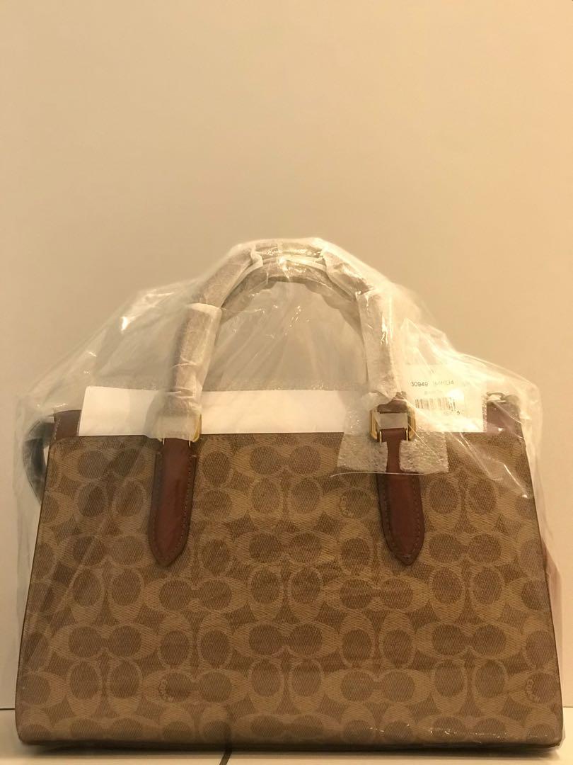 Coach bond bag in signature jacquard store